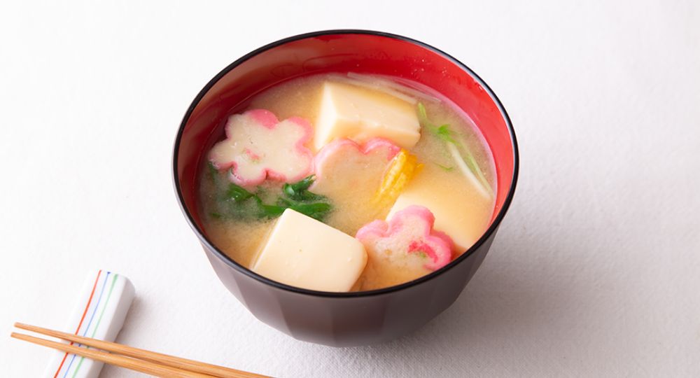 花麩と水菜、卵豆腐の味噌汁